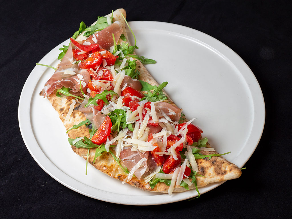 pizza_vesuvio_Trattoria_Nardones